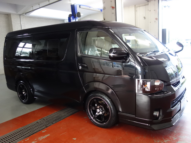 新車ワゴンＧＬブラックスポーツパッケージ完成！！トリプルナビパッケージ装備カスタム多数！！