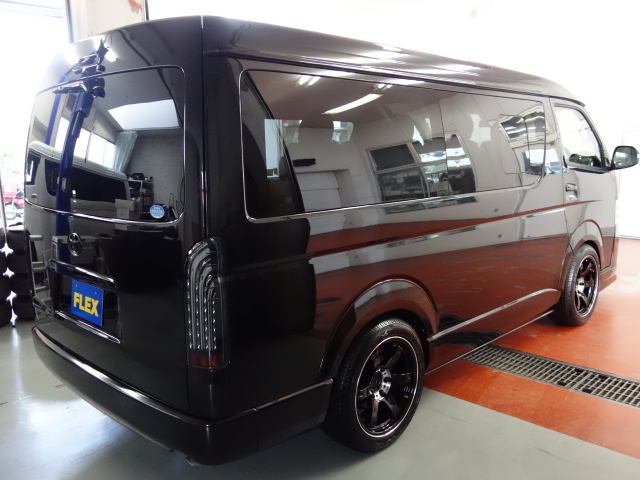 新車ワゴンＧＬブラックスポーツパッケージ完成！！トリプルナビパッケージ装備カスタム多数！！