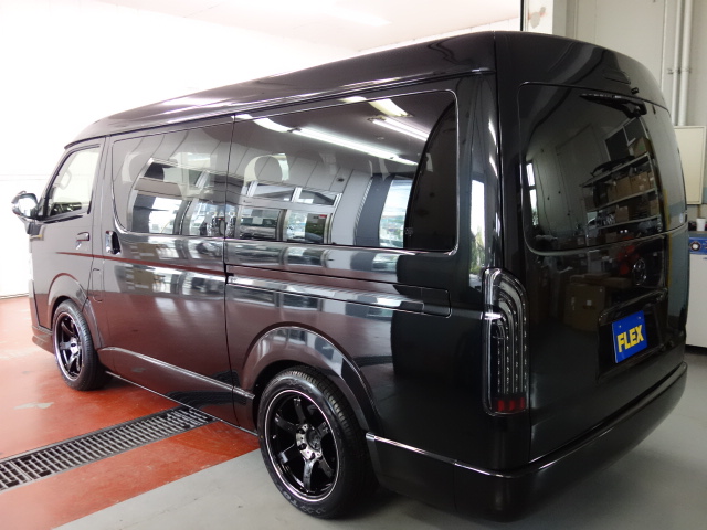 新車ワゴンＧＬブラックスポーツパッケージ完成！！トリプルナビパッケージ装備カスタム多数！！