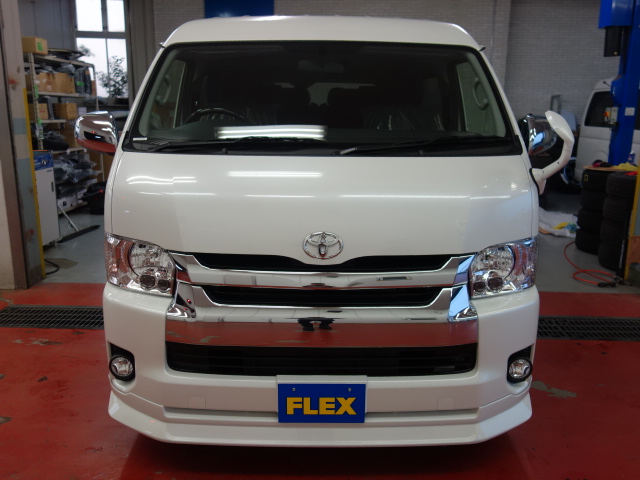 新車ファインテックツアラートリプルナビパッケージ完成しました！！