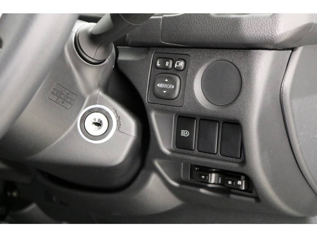 新型はメーターもオプティトロンメーターになっております！トヨタ・セーフティ・センス搭載車です！