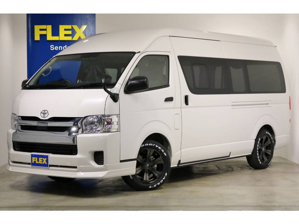 特設パールホワイト　新車　ハイエースバン　ＤＸ－ＧＬパッケージ　４ＷＤ　２．８クリーンディーゼルターボ　寒冷地仕様