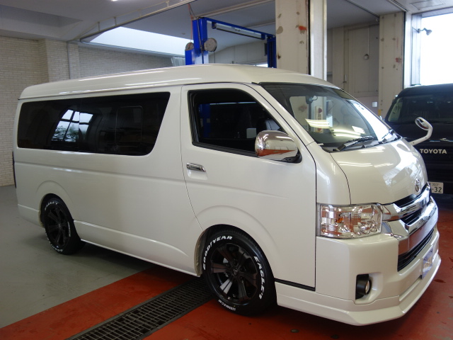 新車ワゴンＧＬファミリーに人気のアレンジＡＳツインナビパッケージ完成致しました！！