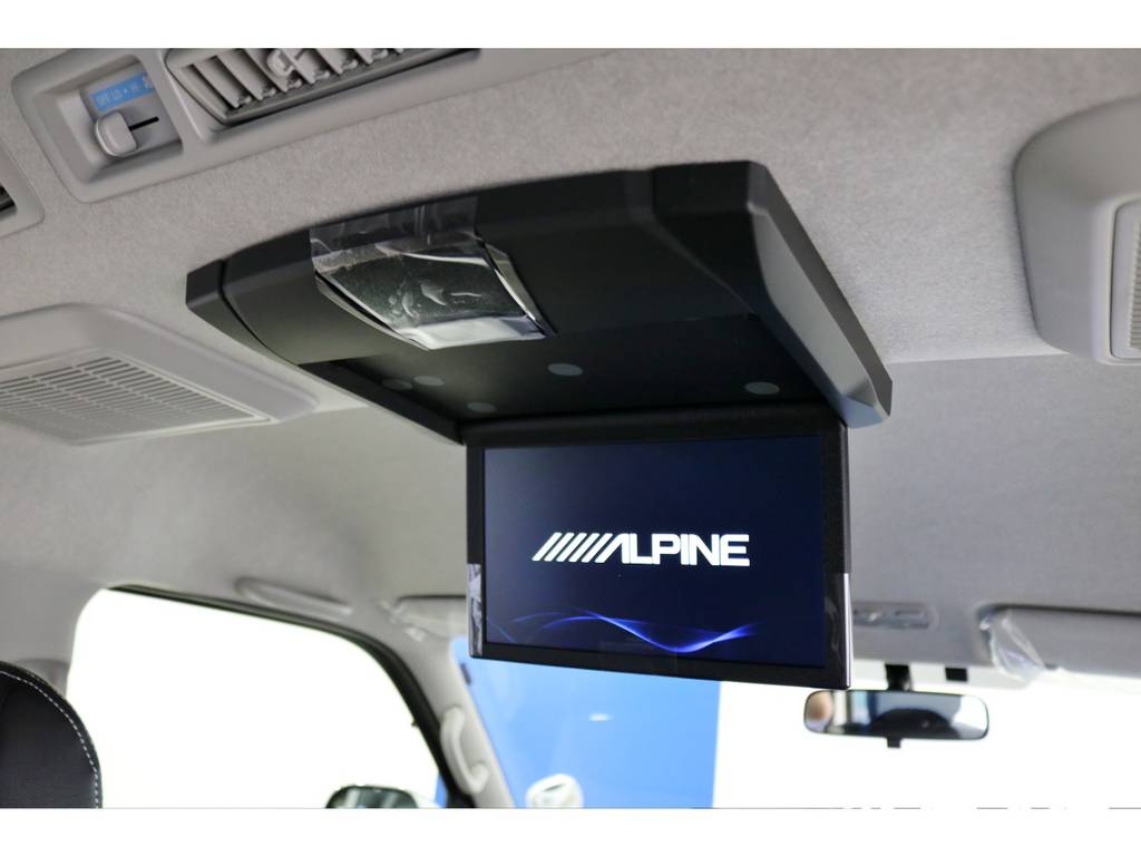 フリップダウンモニターもＡＬＰＩＮＥ製です！