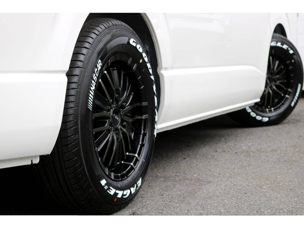 ＦＬＥＸ　Ｄｅｌｆ３　16インチアルミ！ＧＯＯＤＹＥＡＲタイヤ！