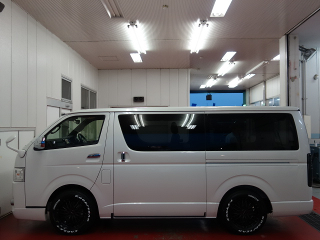 新車５０周年特別仕様車２８００ディーゼル４ＷＤナビパッケージ完成致しました！！