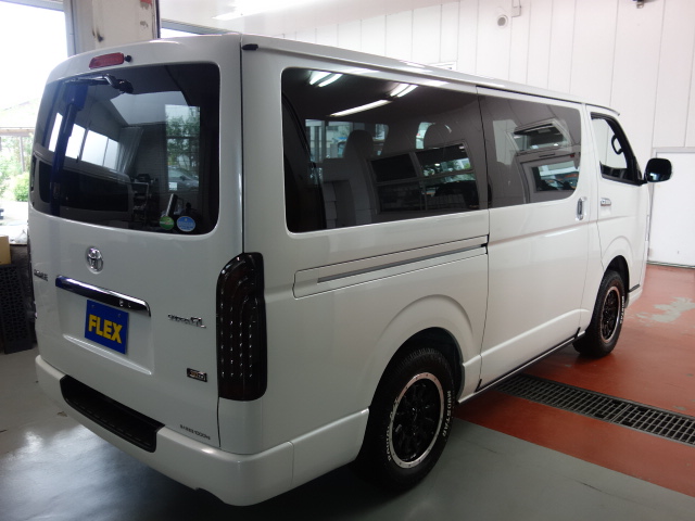 新車５０周年特別仕様車２８００ディーゼル４ＷＤナビパッケージ完成致しました！！