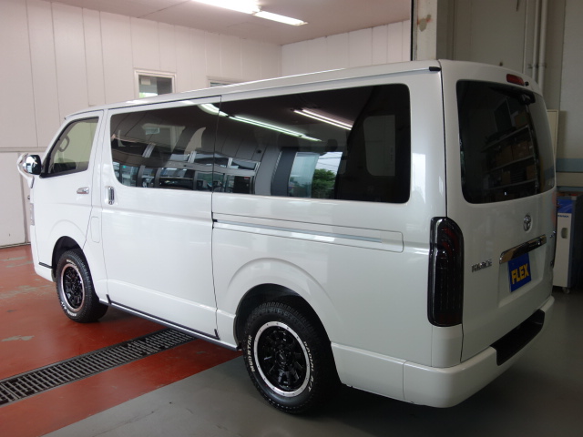 新車５０周年特別仕様車２８００ディーゼル４ＷＤナビパッケージ完成致しました！！