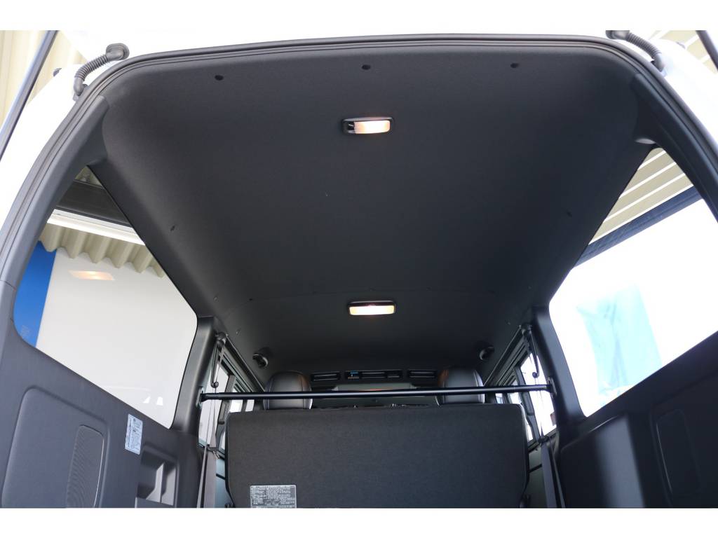 幅/奥行き/高さ全てがそろった車です！！荷物をたくさん載せて遠くに行きたいという方にはピッタリの一台ですよ！