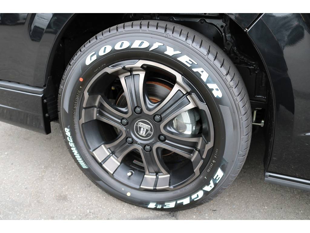 ＦＬＥＸオリジナルカラー　バルベロワイルドディープス　１７インチＡＷ×ＧＯＯＤＹＥＡＲ　ＮＡＳＣＡＲタイヤ！