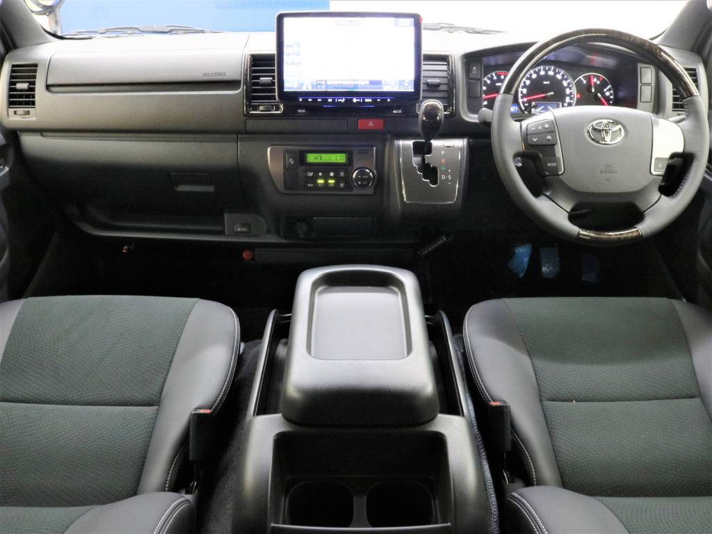 【ハイエースＶ ４ＷＤ Ｓ－ＧＬ ダークプライムⅡ ＦＬＥＸ Ｖｅｒ４ＤＰ】