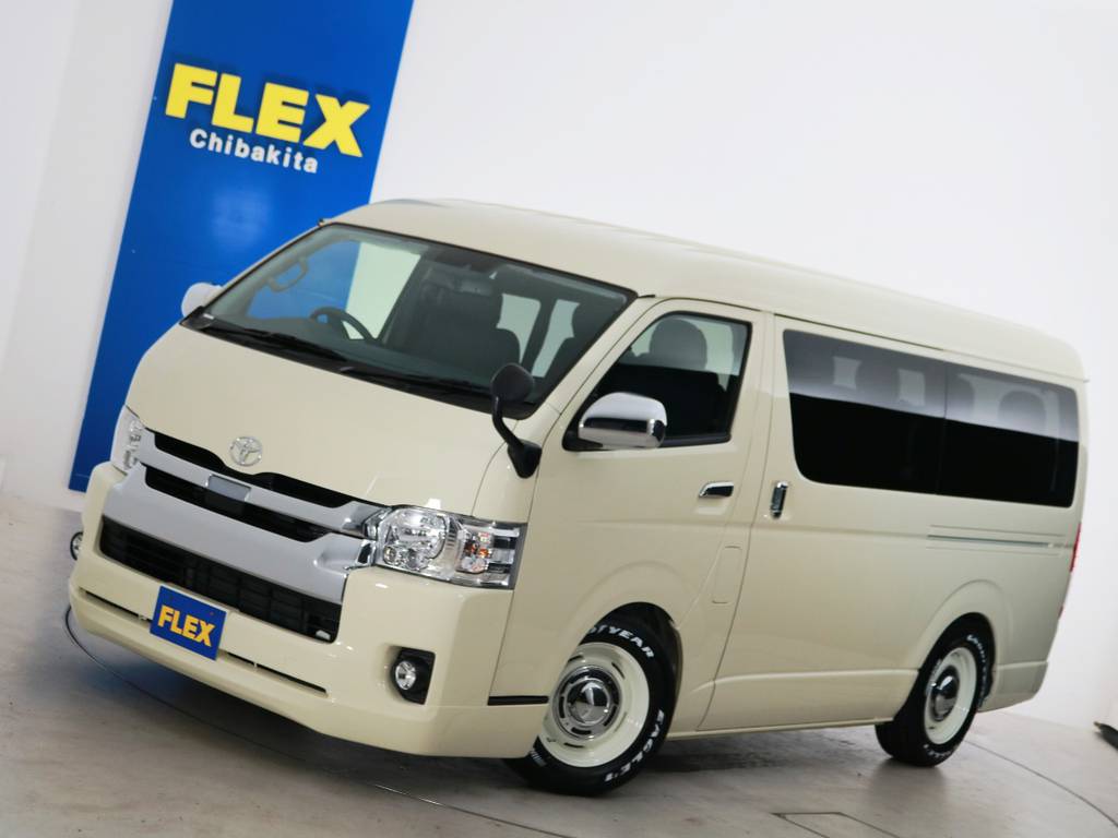 新車未登録　ハイエースワゴンＧＬ　ガソリン２ＷＤ　１０人乗り３ナンバー登録　ＦＬＥＸオリジナル内装アレンジ【アレンジＲ１】！