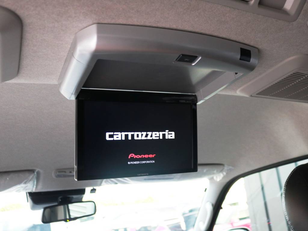 カロッツェリア　１０．２型　フリップダウンモニター！