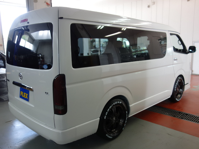 新車ワゴンＧＬファミリーに好評のアレンジＡＳツインナビパッケージ完成致しました！！