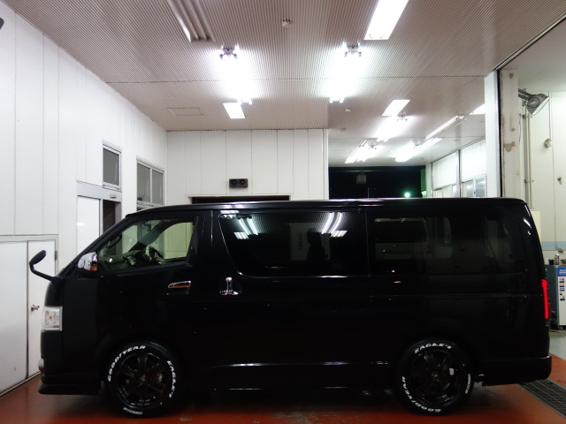 新車５０周年特別仕様車２０００ガソリンナビパッケージ完成致しました！！