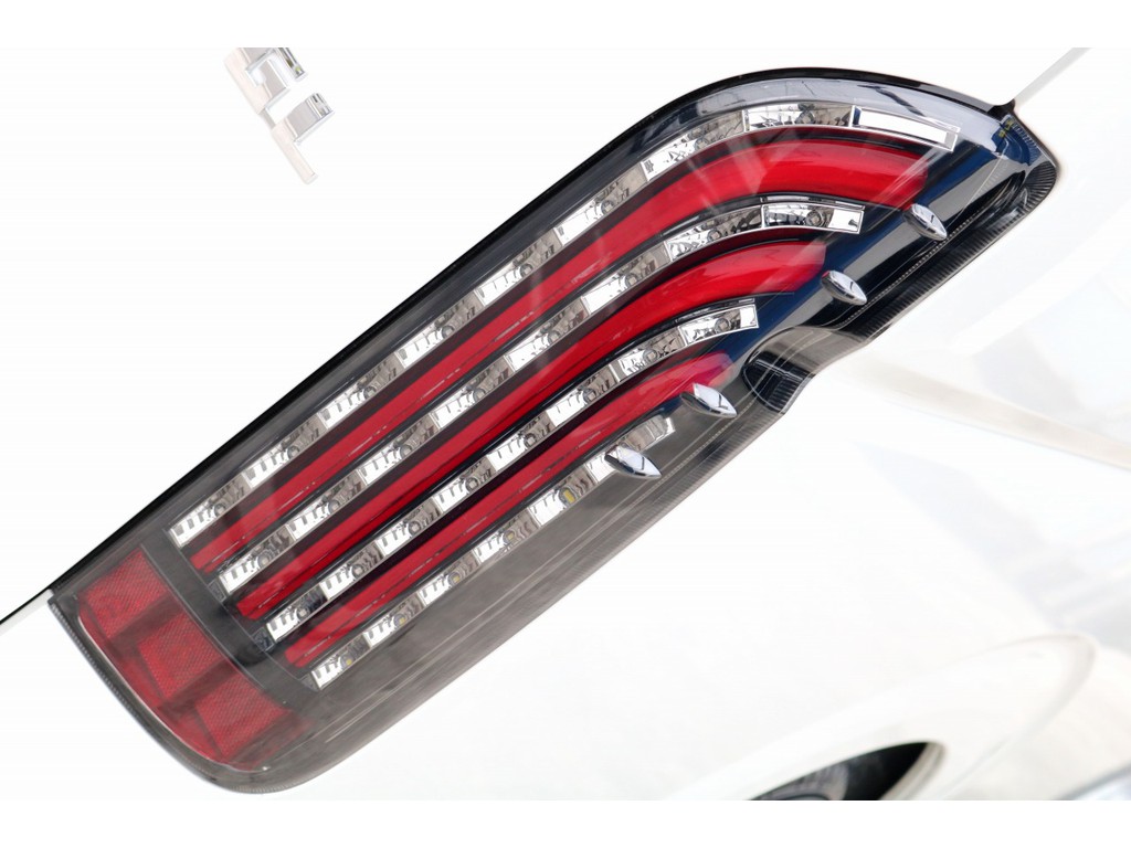 煌き赤　ＬＥＤテールランプをセット！！