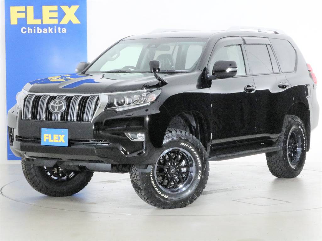 【新車未登録車】【ディーゼルTX５人乗り】【新品ガジェット１７インチAW】【新品９インチナビ＆ETC＆バックカメラ】【２インチUP】