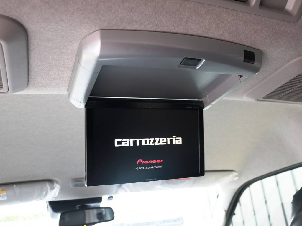 カロッツェリア　１０，２型　フリップダウンモニター！
