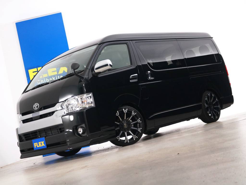 新車未登録　ハイエースワゴンＧＬ　ガソリン２ＷＤ　１０人乗り３ナンバー登録　ＦＬＥＸオリジナル内装アレンジ【Ｖｅｒ１】！