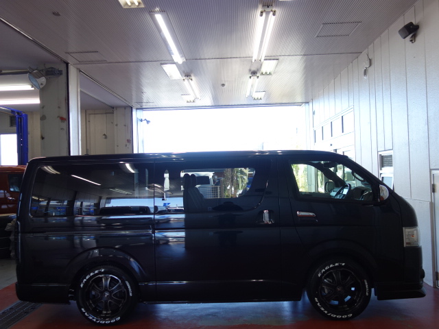 新車ダークプライムⅡ床張りベットＫＩＴパッケージ入庫致しました！！