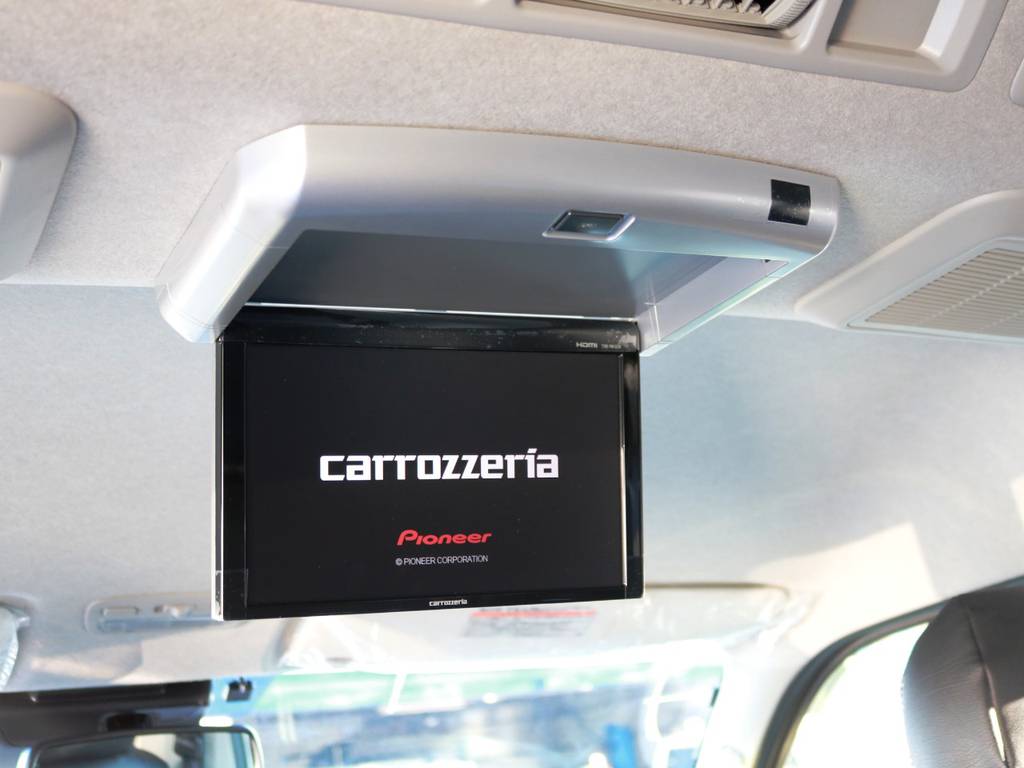 カロッツェリア　１０．２型　フリップダウンモニター！