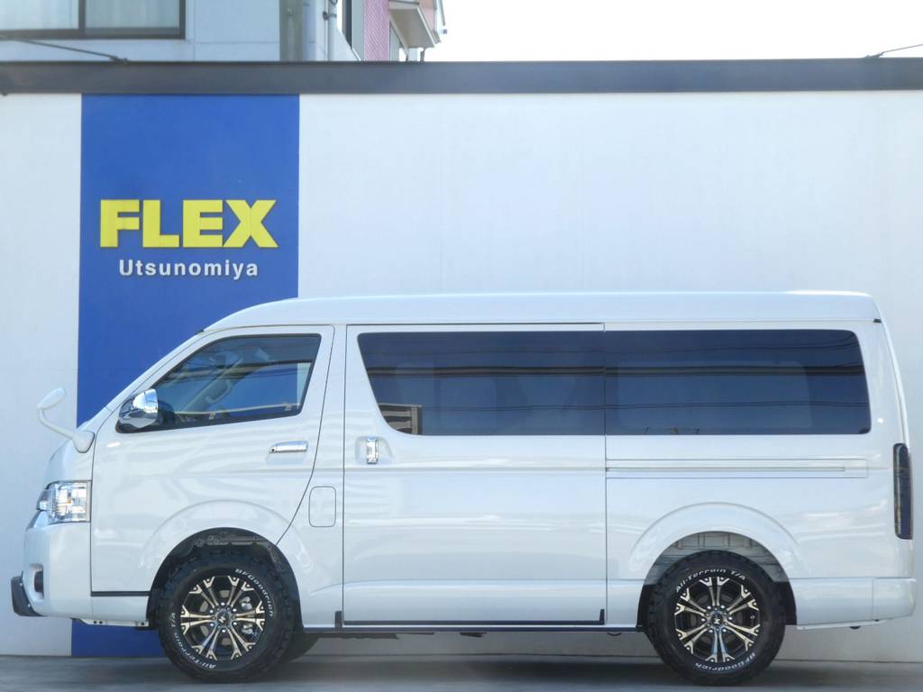 メーカーオプションのパワースライドドア完備です！！