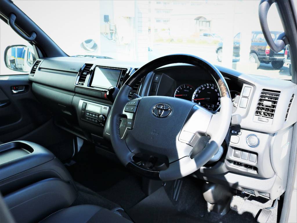 運転席周り！