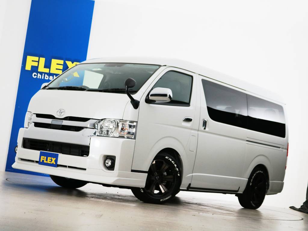新車未登録　ハイエースワゴンＧＬ　ガソリン４ＷＤ　１０人乗り３ナンバー登録　寒冷地仕様　内装アレンジ【アレンジＡ－Ｓ】！
