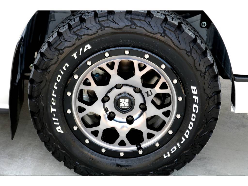 XJ04アルミホイル！！オフロードチックでかなり人気のアルミホイルです！！