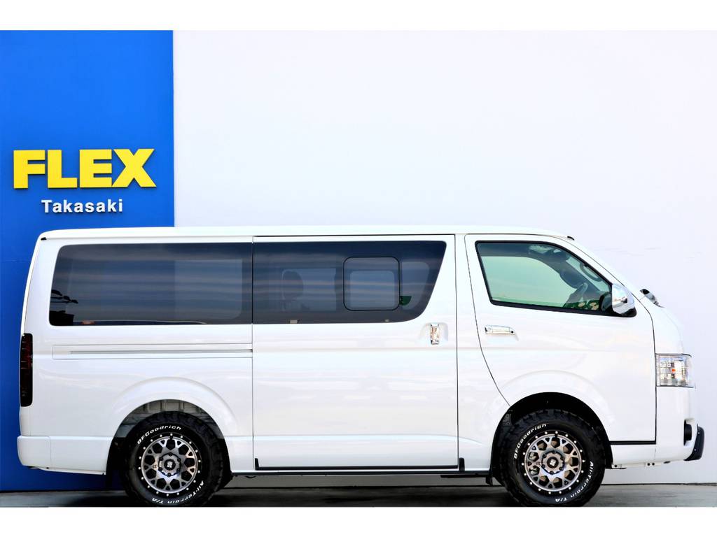 寒冷地仕様車なのでドアに凍結防止のゴムモール完備！