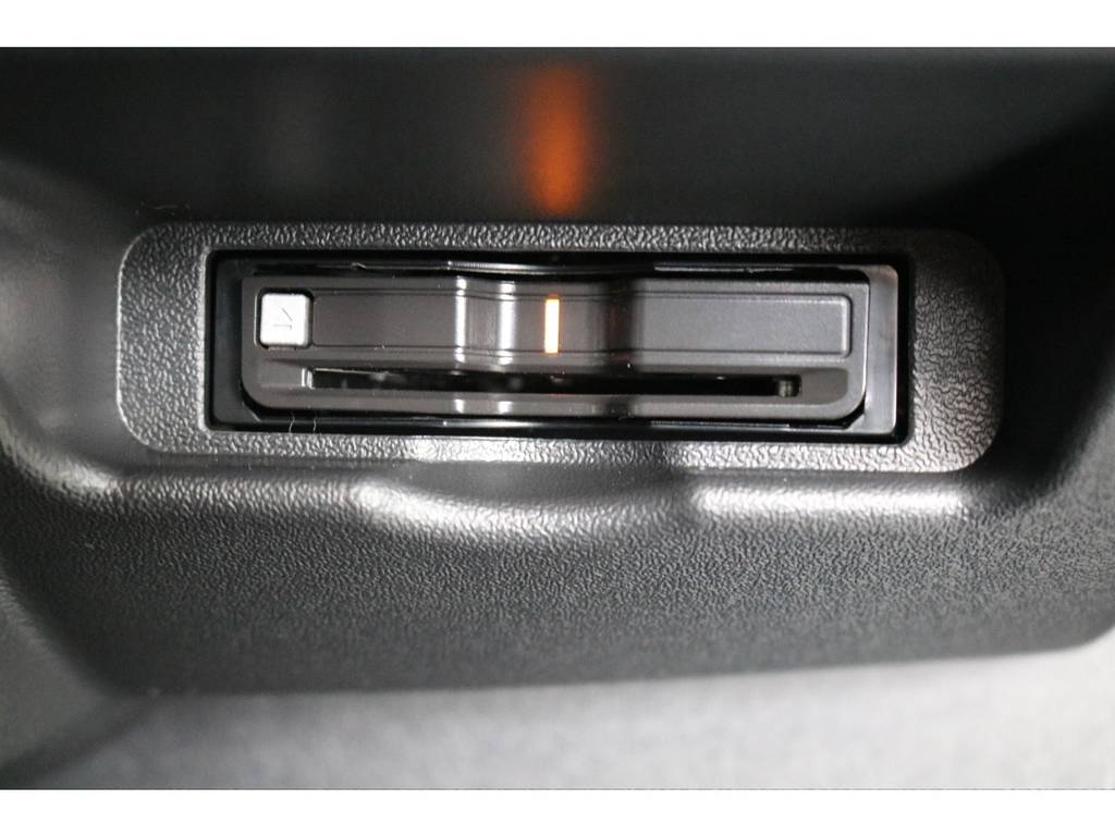 高速道路(一部区間)で割引されるビルトインETC2.0搭載！