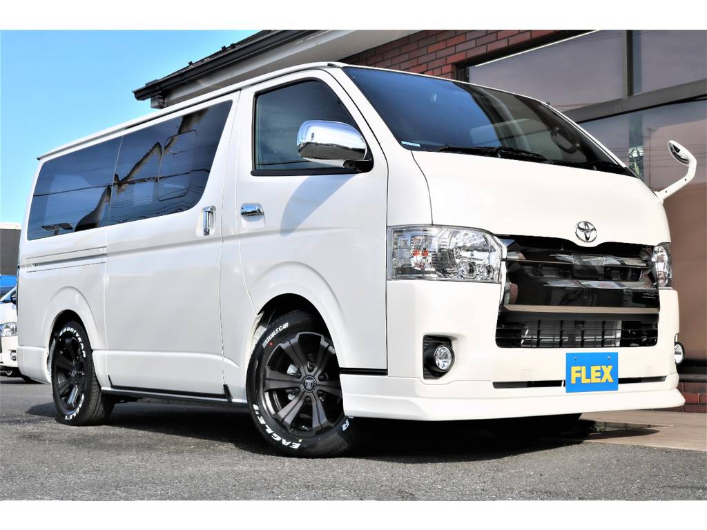 ＦＬＥＸスポイラー！ガッツミラーもボディ同色施工済み！