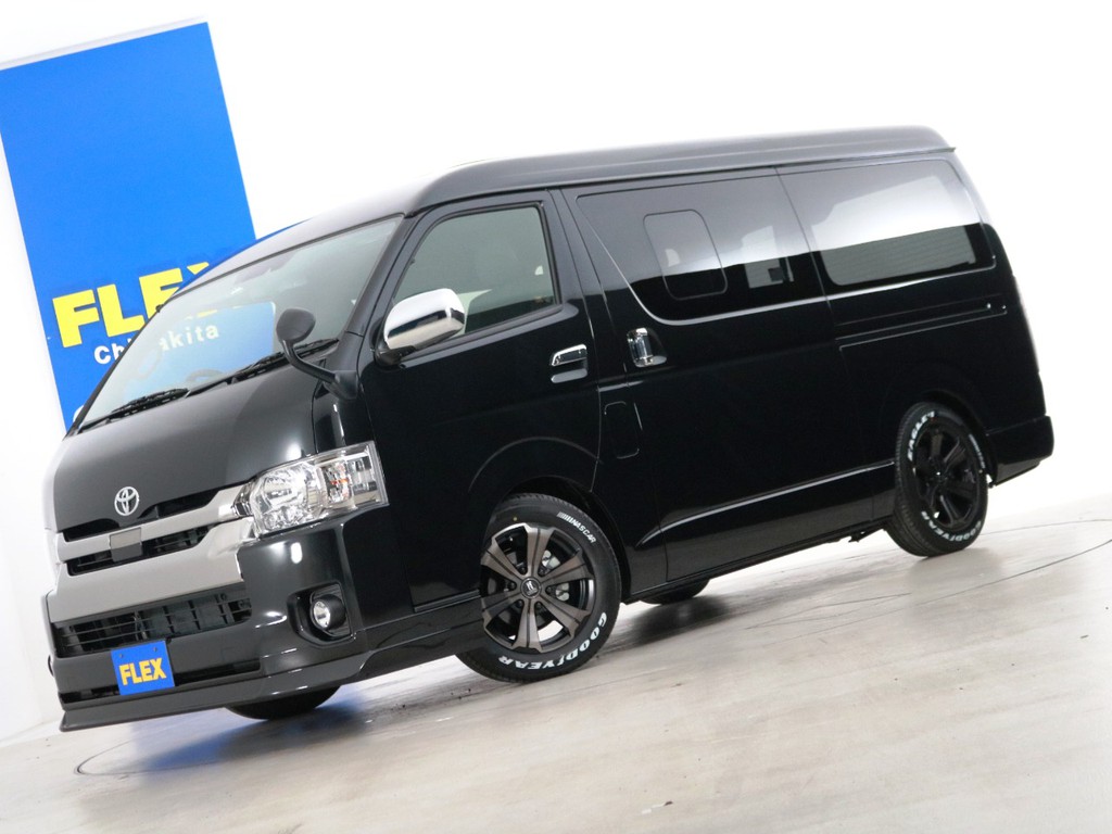 新車未登録　ハイエースバン　Ｓ－ＧＬ　ワイド　特別仕様車ダークプライムⅡ　ディーゼルターボ２ＷＤ　５人乗り１ナンバー登録　床張りカスタムＰＫＧ！