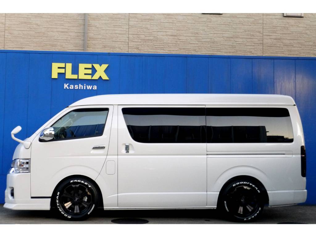 メーカーオプション パワースライドドア完備！！フルエアロの追加オーダーもお任せください！！