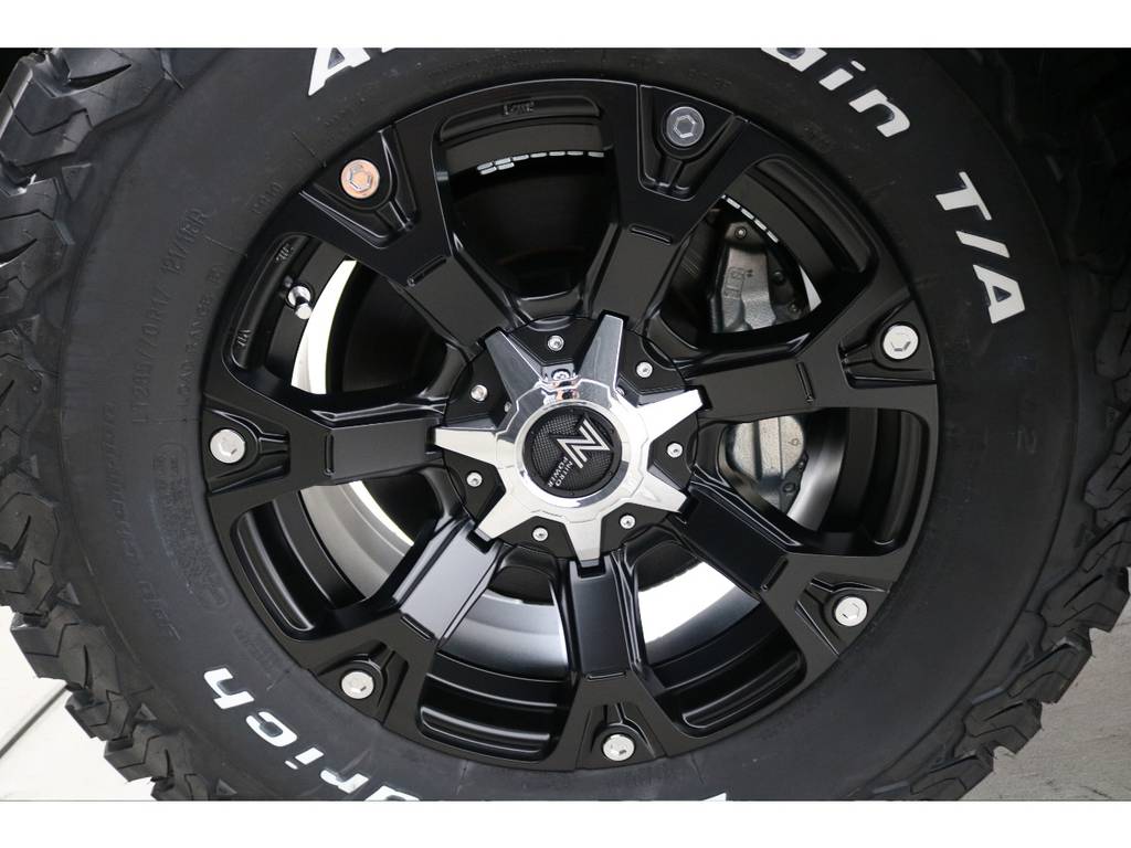 新品ウォーヘッド１７インチホイール☆