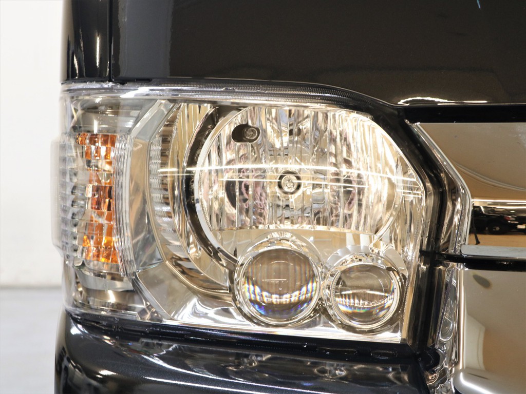 ＬＥＤヘッドランプは標準装備です！