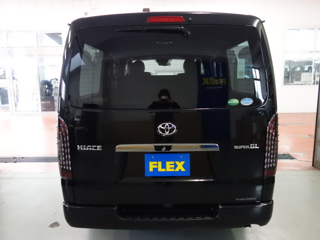 新車ダークプライムⅡ２８００ディーゼル４ＷＤナビパッケージ完成致しました！！店頭在庫車、即納車ご対応可能になります！！