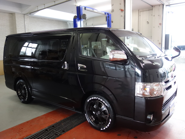 新車ダークプライムⅡ２８００ディーゼル４ＷＤナビパッケージ完成致しました！！店頭在庫車、即納車ご対応可能になります！！