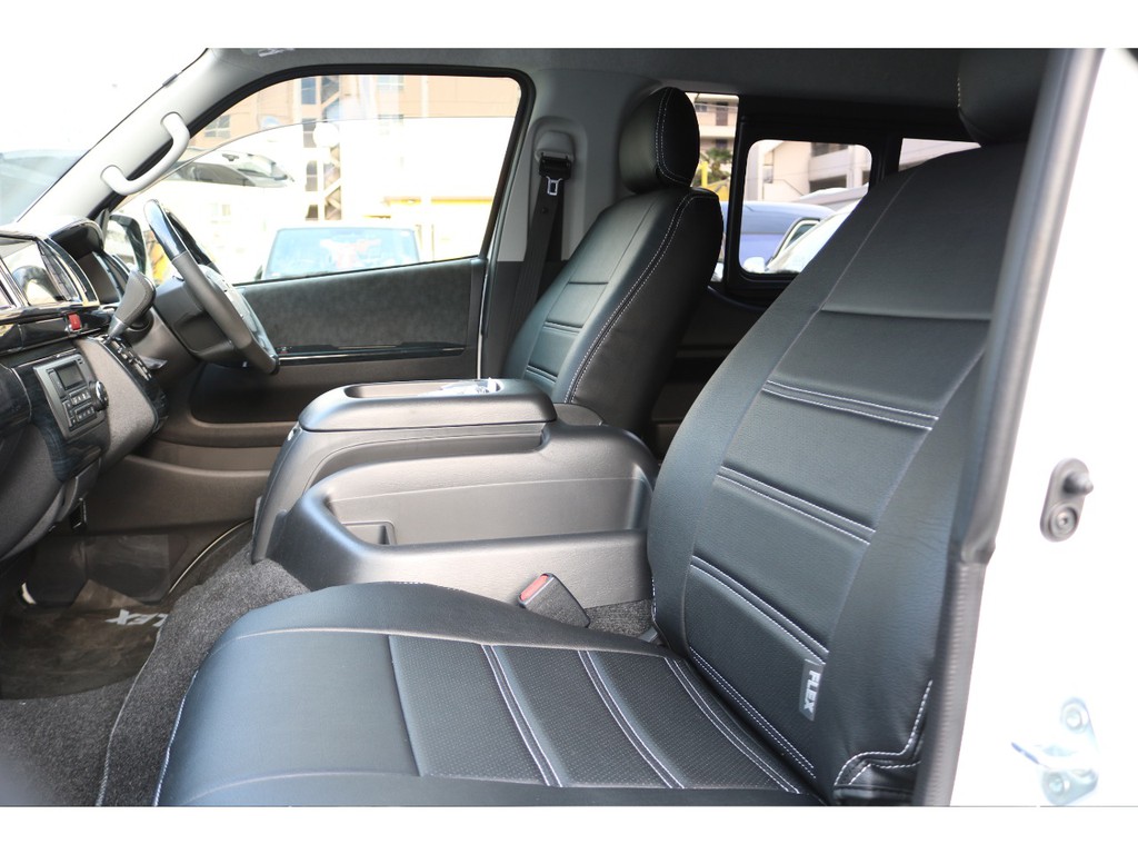 シートカバー装着！