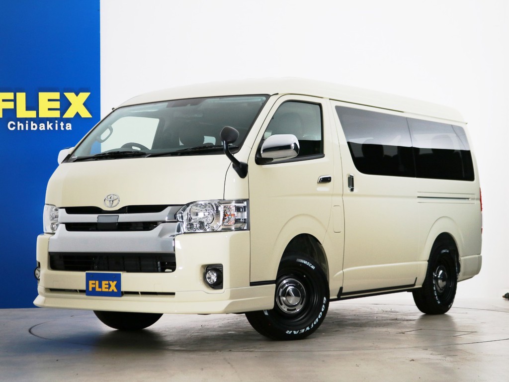 新車未登録　ハイエースワゴンＧＬ　ガソリン４ＷＤ　１０人乗り３ナンバー登録　寒冷地仕様　ＦＬＥＸオリジナル内装アレンジ【アレンジＲ１】！