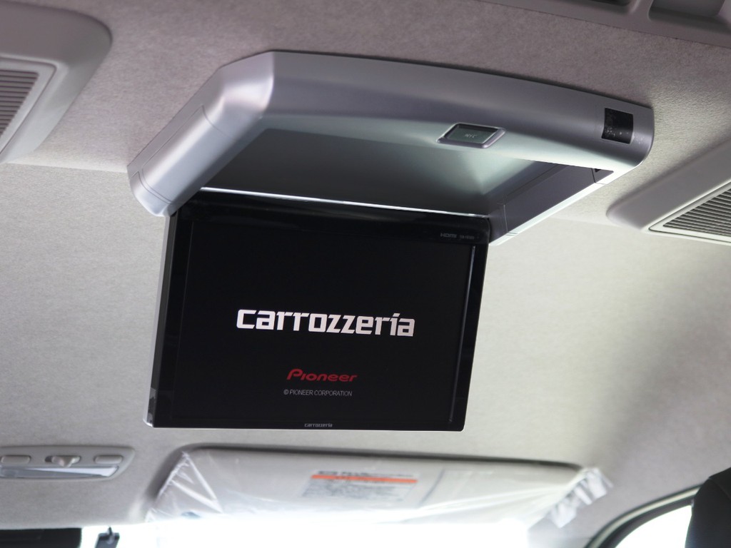カロッツェリア　１０，２型　フリップダウンモニター！