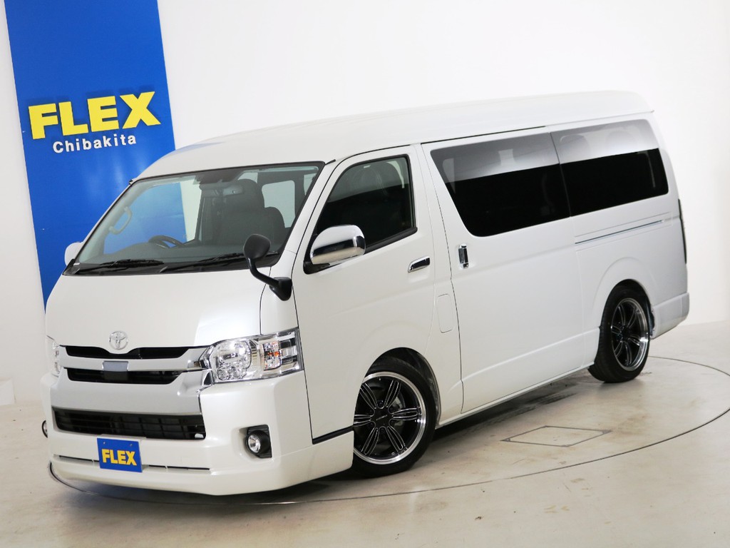 新車未登録　ハイエースワゴンＧＬ　ガソリン２ＷＤ　１０人乗り３ナンバー登録　ＦＬＥＸオリジナル内装アレンジ【アレンジＲ１】！