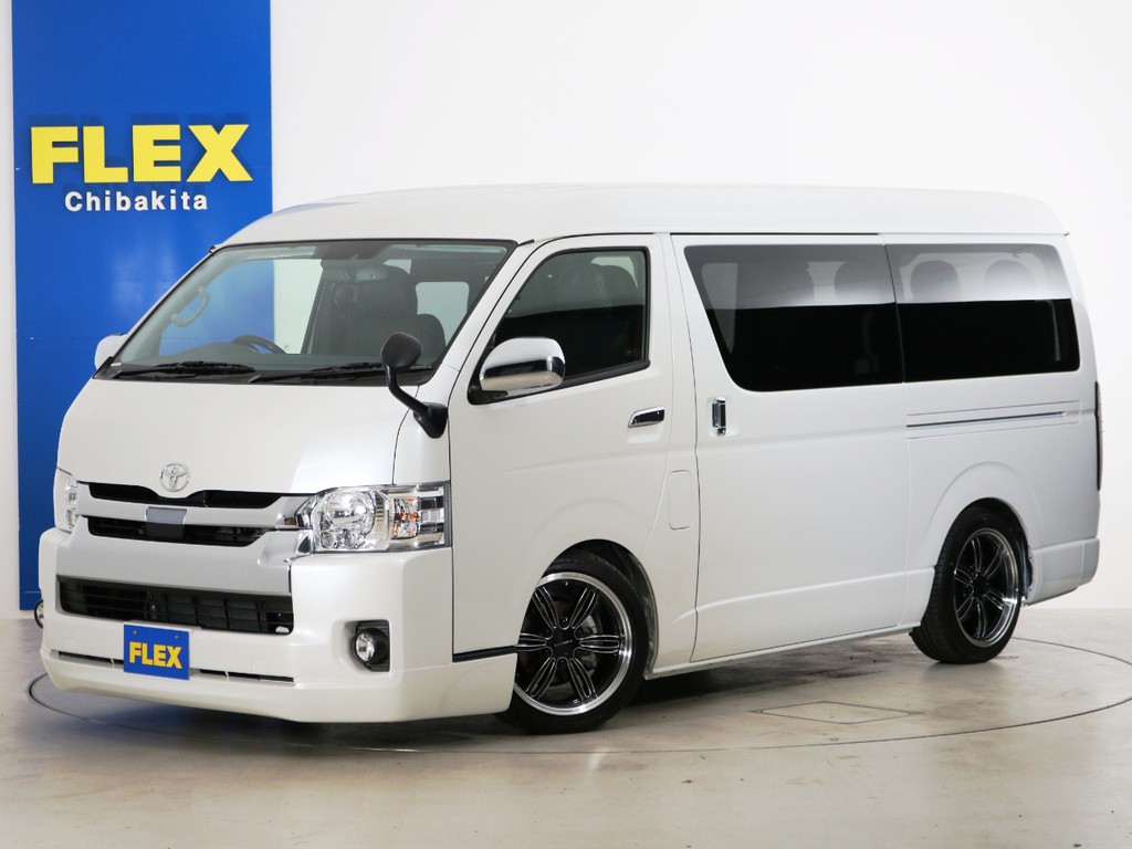 新車未登録　ハイエースワゴンＧＬ　ガソリン２ＷＤ　ＦＬＥＸオリジナル内装アレンジ【アレンジＲ１】！