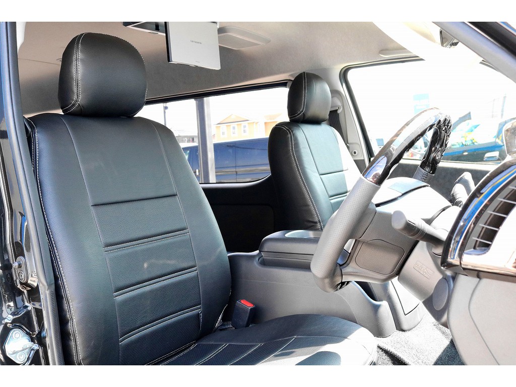 専用シートカバーをセット！！