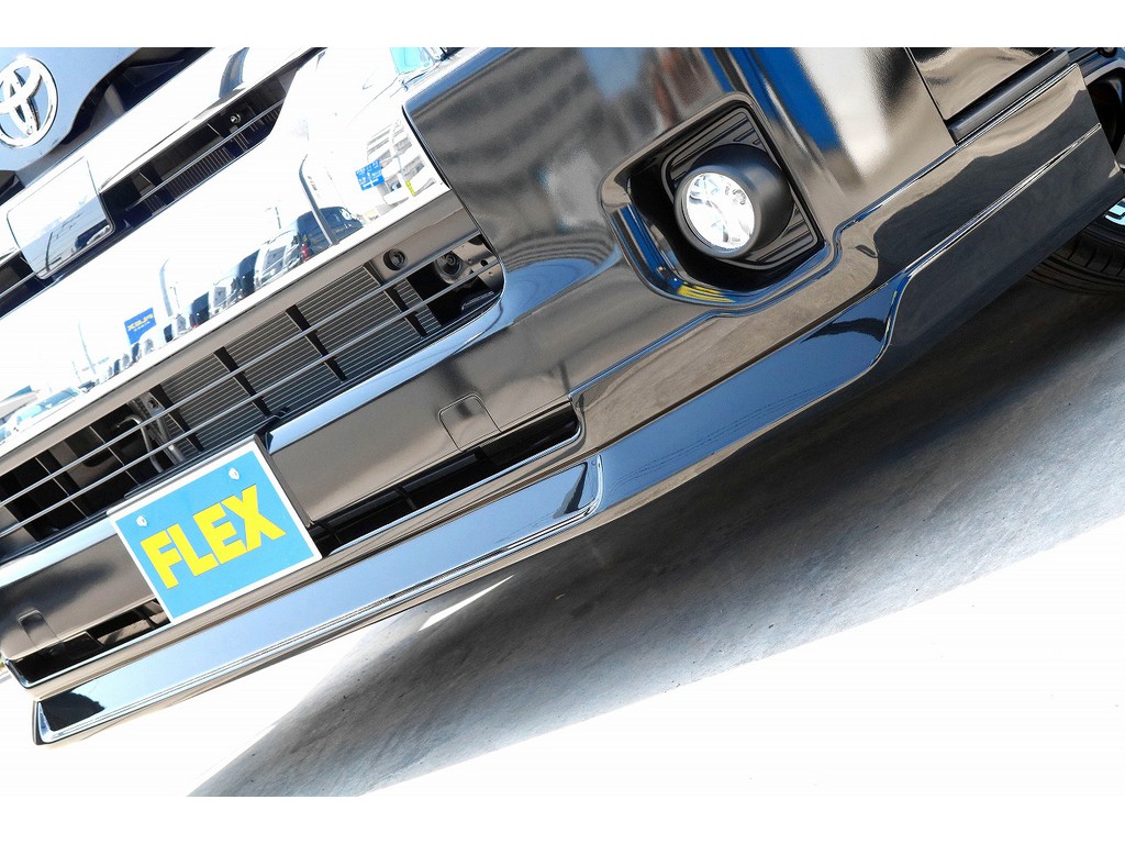 ＤｅｌｆｉｎｏＬｉｎｅフロントスポイラーをセット！！