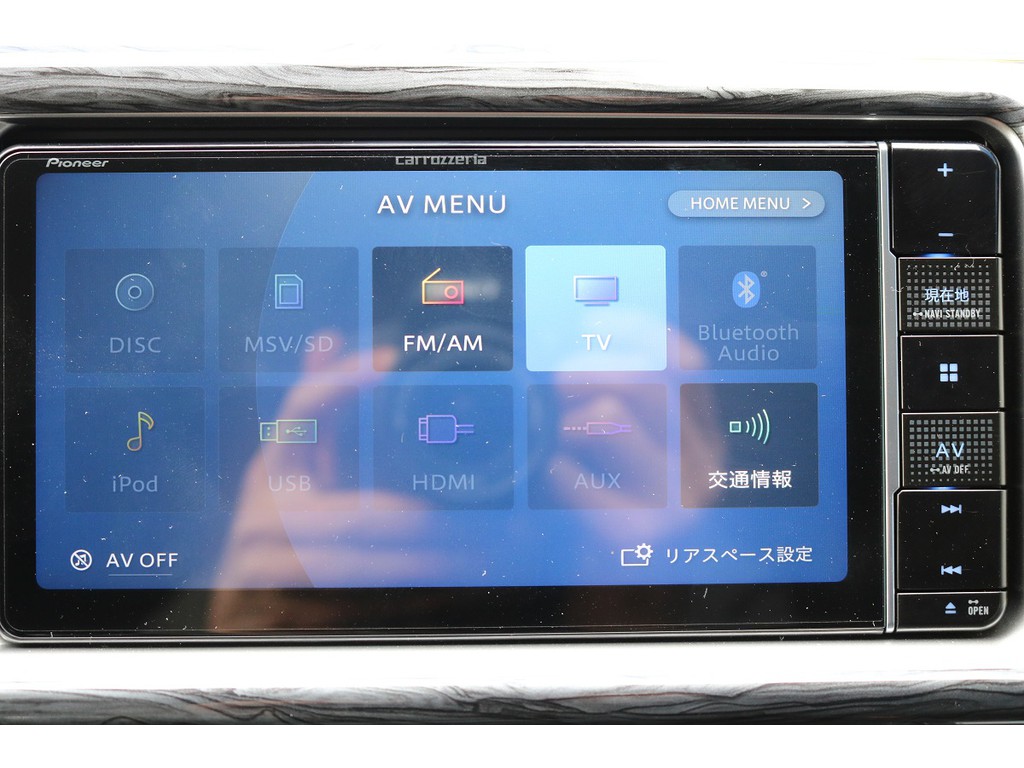 カロッツェリア製最新ナビ装着！Bluetooth対応になっております♪