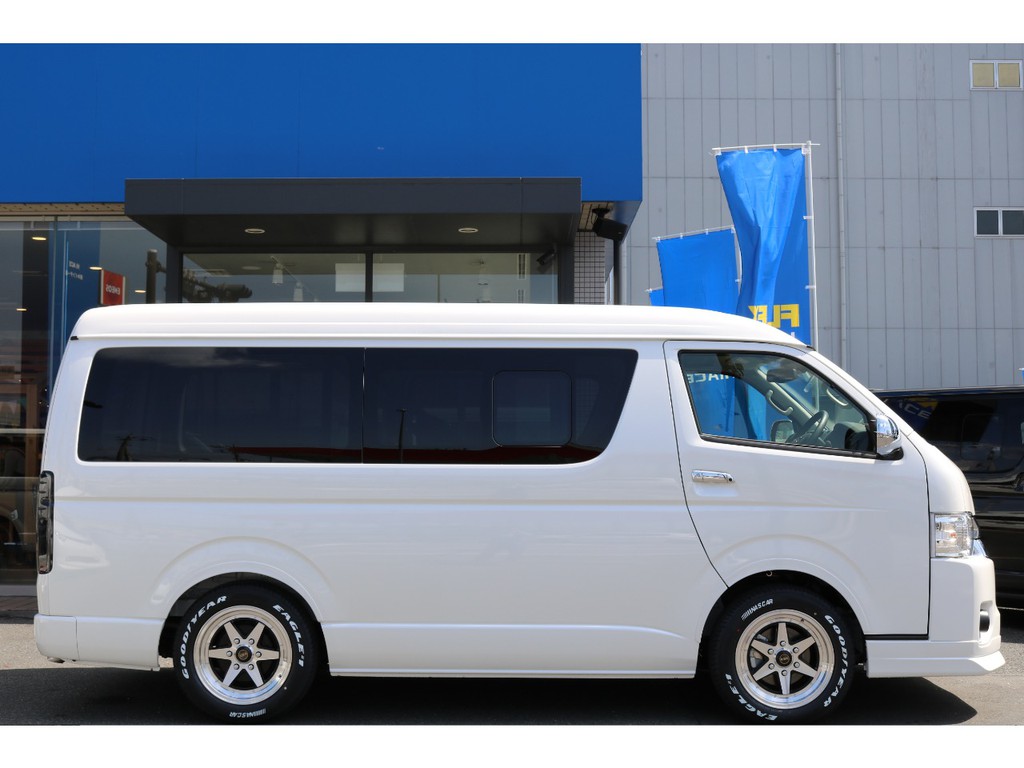 唯一無二の至高のハイエースを是非一度現車を見に来て頂けたらと思います！