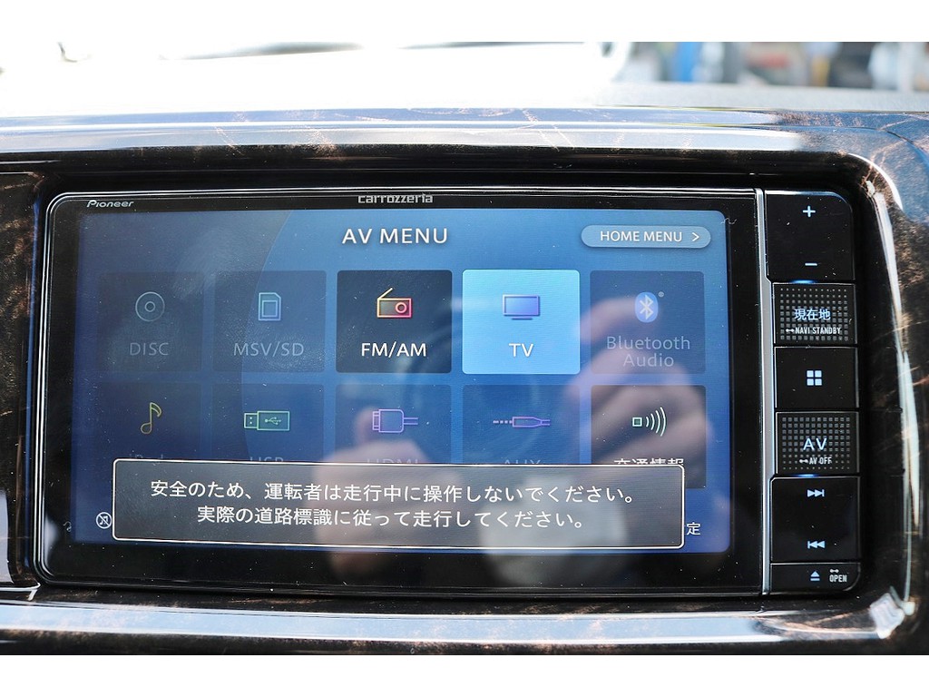 カロッツェリア製最新ナビ装着済み！Bluetooth対応になります♪