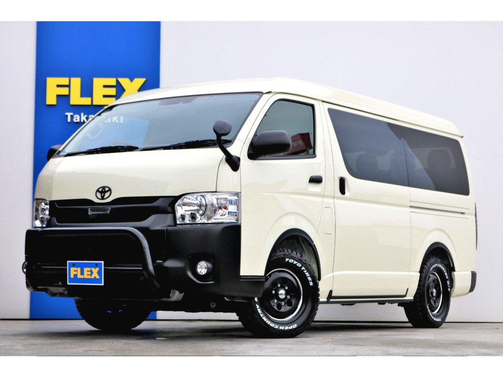 特設カラーライトのイエローとブラックパーツでかっこよさと可愛さを兼ね備えたお車です！！