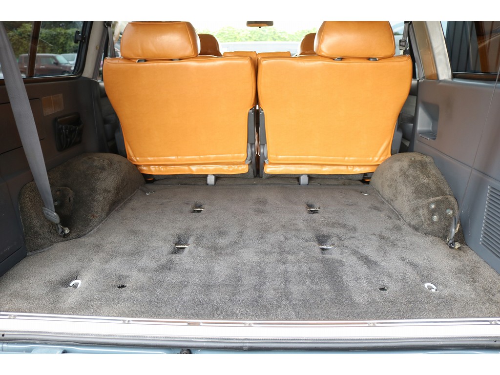 維持費の安い１ナンバー登録済み☆荷室も広々です☆
